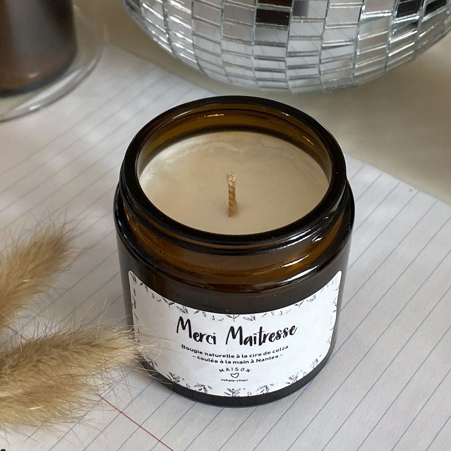 Bougie artisanale parfumée "MERCI MAÎTRESSE" 100gr